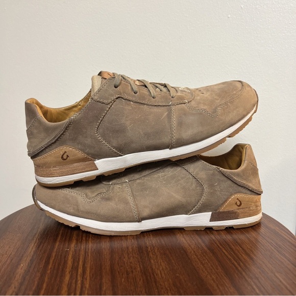 OluKai - Men's Casual Brown Shoes